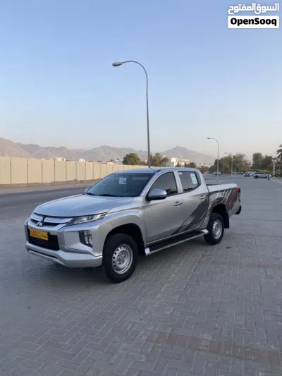 Mitsubishi L200 Double Cab GLX 2