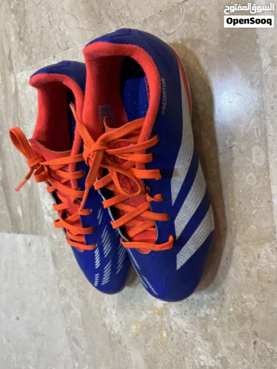 Adidas slightly used predator shoes 2