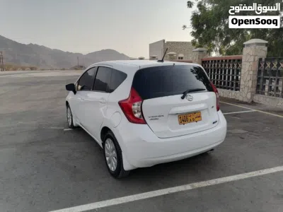 Nissan Versa SV 3