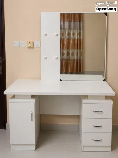 So we sell all the items together, so you can contact us with your phone number and we will give you 4