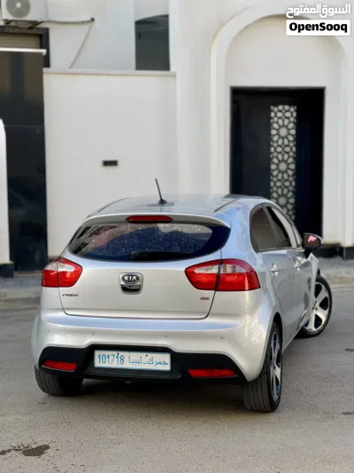 Kia Pride GT-Line 4