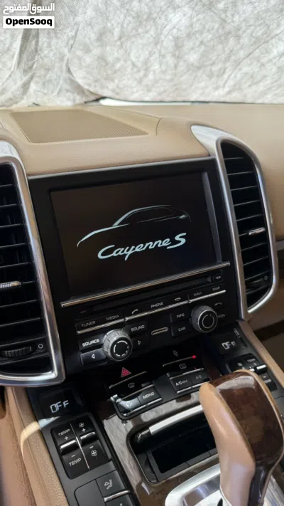 Porsche Cayenne Cayenne 2