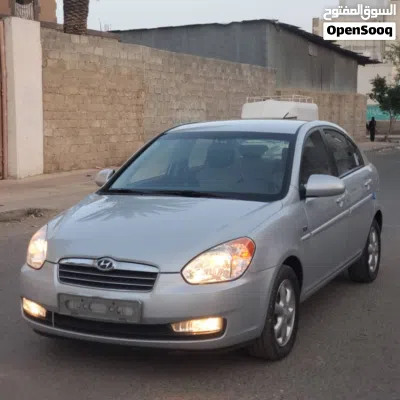 Hyundai Accent Limited 2