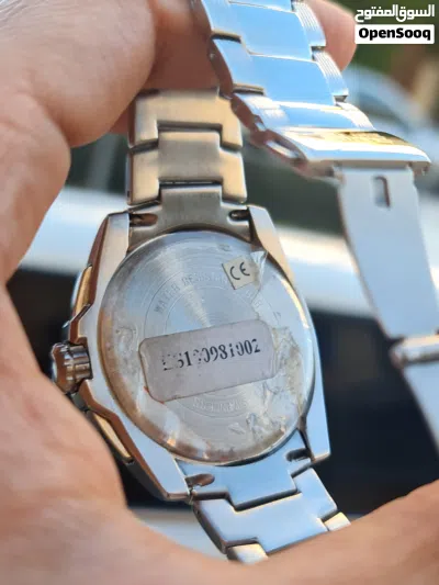 للبيع ساعة ESPRIT جديدة غير مستعملة مخزنة معها كامل ملحقاتها 3