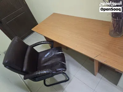 طولة و كرسي مكتبي - Table and office chair 2