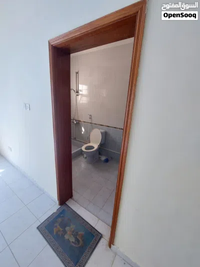 شقة واسعة بالخوض 2