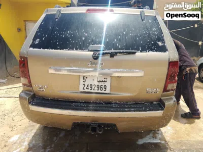 Jeep Cherokee Latitude LUX 2