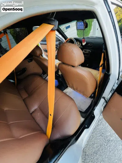 Hyundai Accent Standard 4