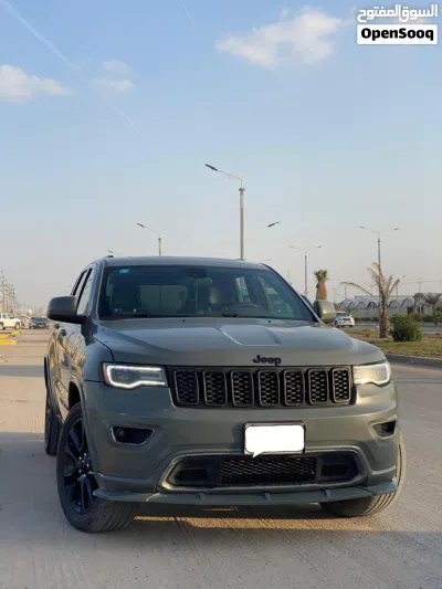 Jeep Grand Cherokee Laredo 3