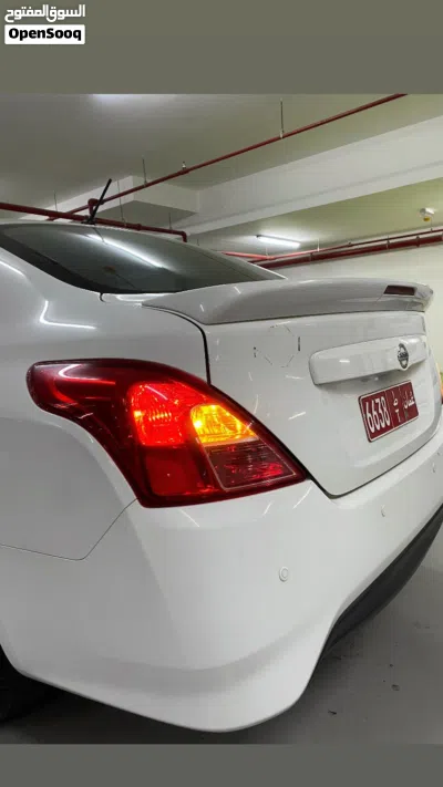 Nissan Sunny SV 3