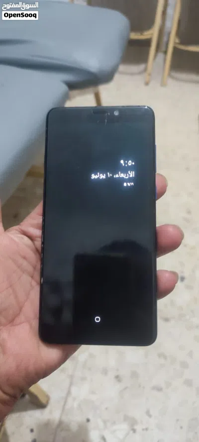 تليفون سامسونج A9 2018 يوجد شعور في الشاشه الخارجيه شوف الصور 2