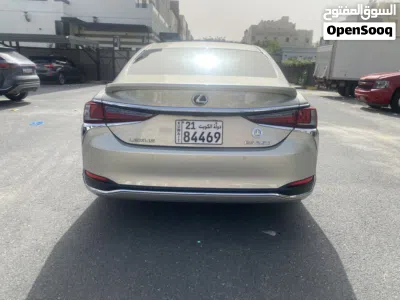 Lexus ES ES 250 4