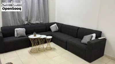 كنب وغرفه نوم وطاولات وأرفف للبيع شبه مستعمل بحاله نضيفه 2