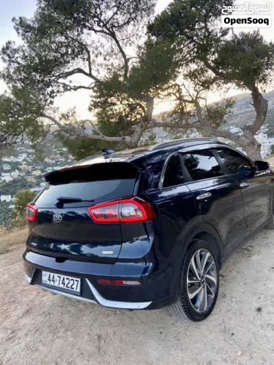 كيا نيرو EX Touring 4