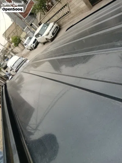 Jeep Commander Laredo 3