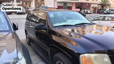 GMC Envoy XL 2