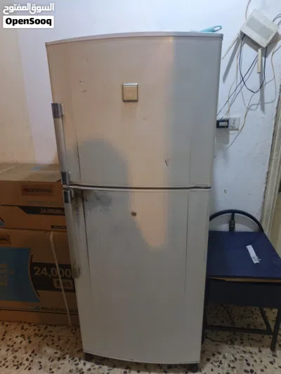 ثلاجة شارب للبيع 3