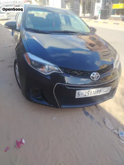Toyota Corolla XLE 4
