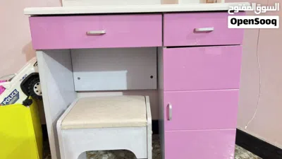 ميز تواليت مستعمل 3