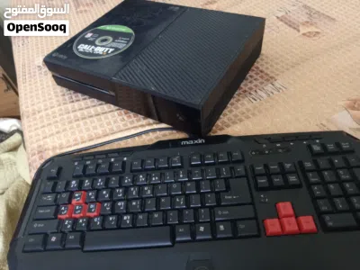 اكس بوكس 1 وعليه وعليه حساب وبدعم تحديثات وفي متجر لتنزيل اي لعبه بتحبها في العاب مجانيه والعاب مدفو 2