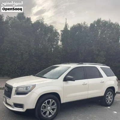GMC Acadia SLE 2