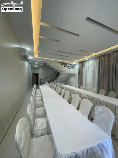 تأجير الطاولات والكراسي Tables and chairs rental 2
