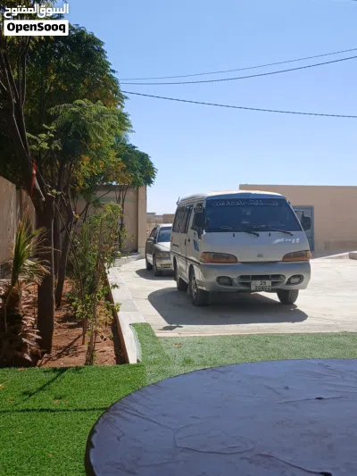 Hyundai H 100 4