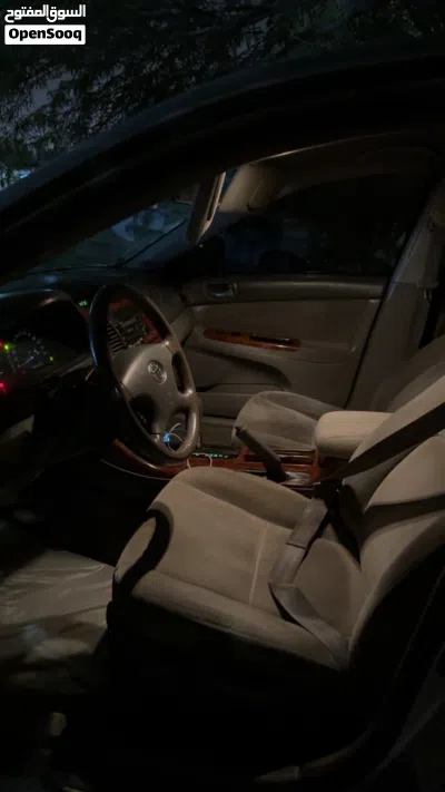 Toyota Camry Grande 3