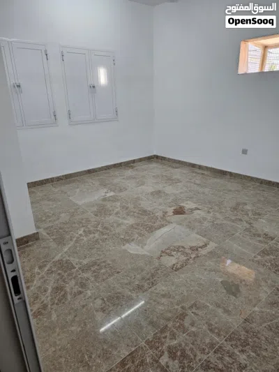 بيت في الخوير للإيجار 3