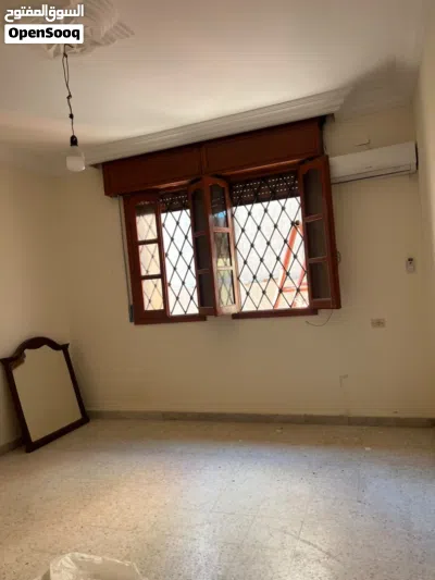 منزل للإيجار 4