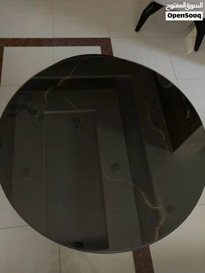 طاولة غرفة معيشة 4