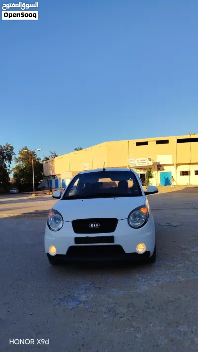 Kia Picanto EX 4