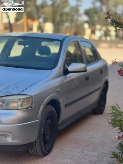 Opel Astra GS 2