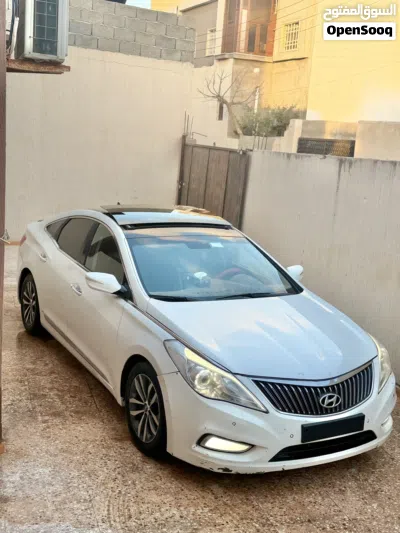 هيونداي ازيرا Standard 2