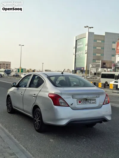 Nissan Sunny S 4