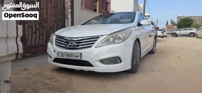 Hyundai Azera GL 2
