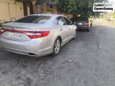 Hyundai Azera GL 2