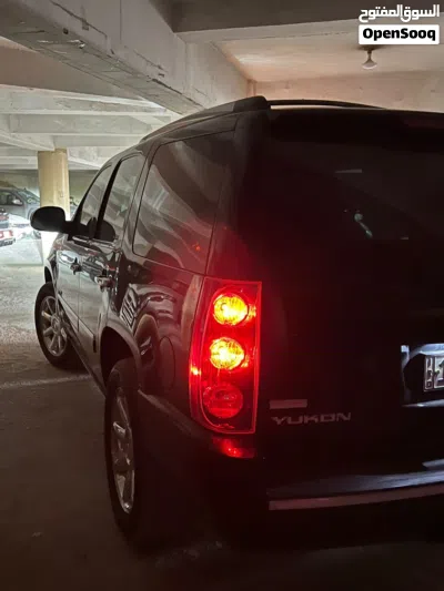 GMC Yukon Denali 3