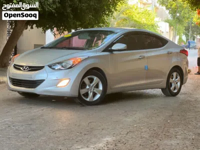 Hyundai Elantra GL 3