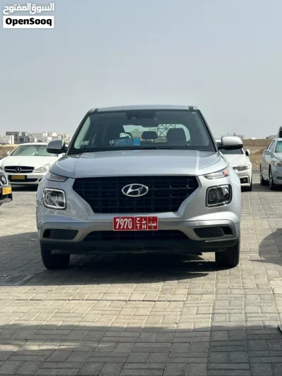 Hyundai Elantra SE 4