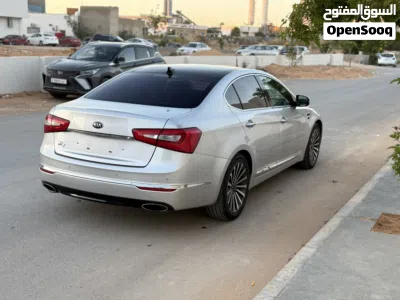 Kia Cadenza Limited 3