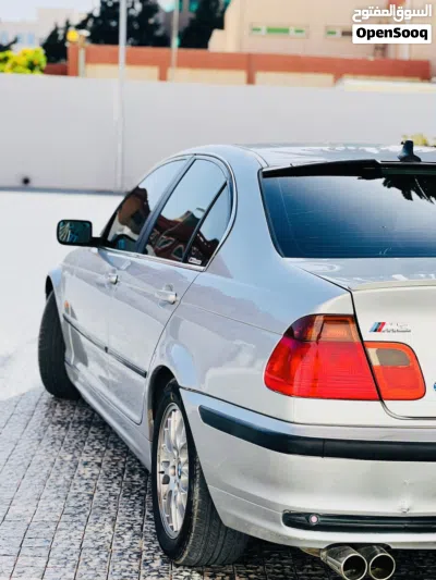 بي ام دبليو الفئة 3 325 4