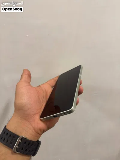 oppo A5 pro ذاكره256 بطاريه 5800 رام 16 ضد الكسر وضد الماء معه شاحن الاصلي والكرتونه وكفر شبه وكاله 2