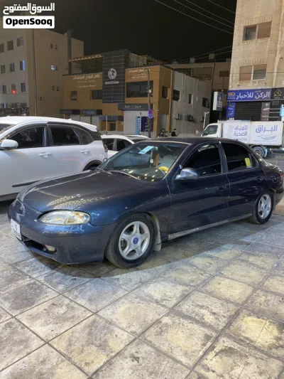 هيونداي افانتي Standard 4