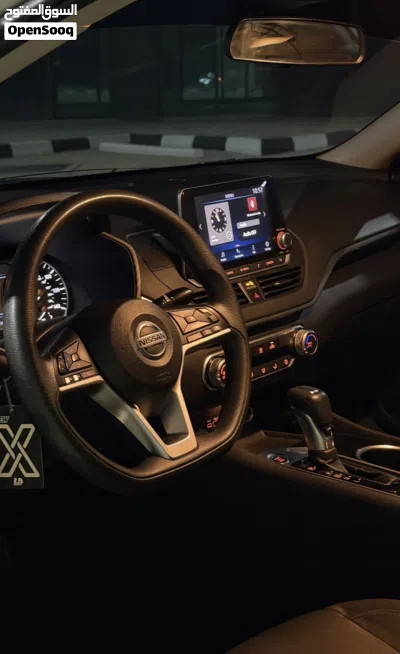 Nissan Altima SV 3