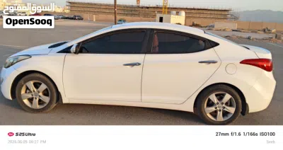 Hyundai Elantra GLS 2