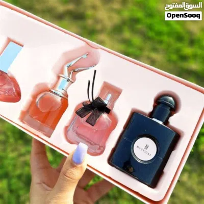 undefined 4