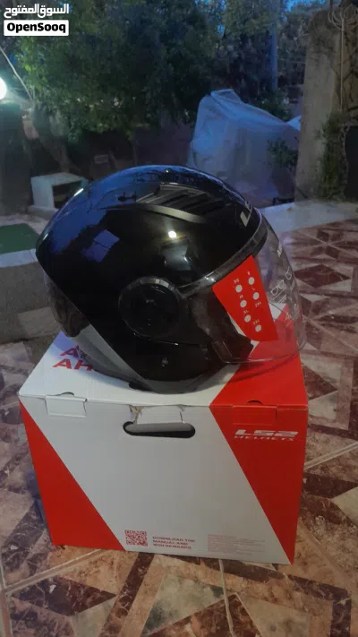 خوذة دراجة ثلاث ارباع LS2 3