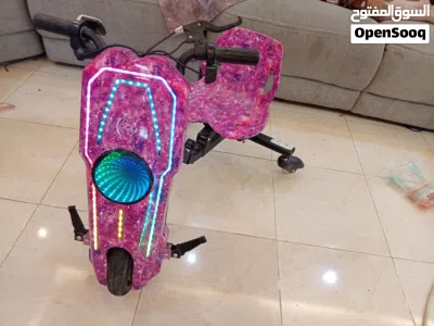 للبيع سكوتر درفت الحجم الكبير شغال فوق الممتاز 4