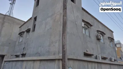 منزل دورين مفصولات 10 امتار على الرئيسي .اقرو التفاصيل كويس 3